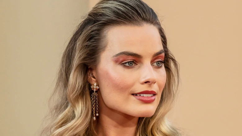 A young Margot Robbie, born in Dalby, Queensland, Australia, on July 2, 1990, began her journey from a farm to become a Hollywood star.