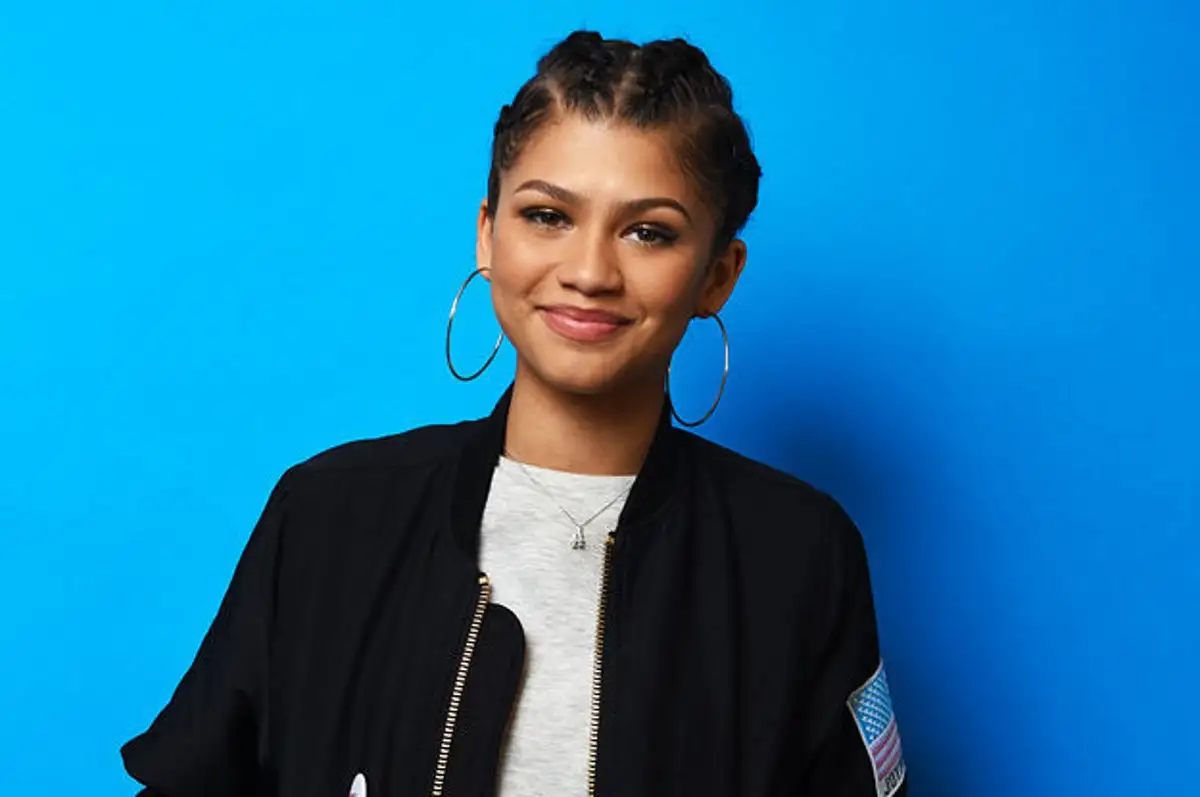 An engaging image of Zendaya, accompanied by facts that delve into her background, talents, and influence, providing a glimpse into her fascinating persona.